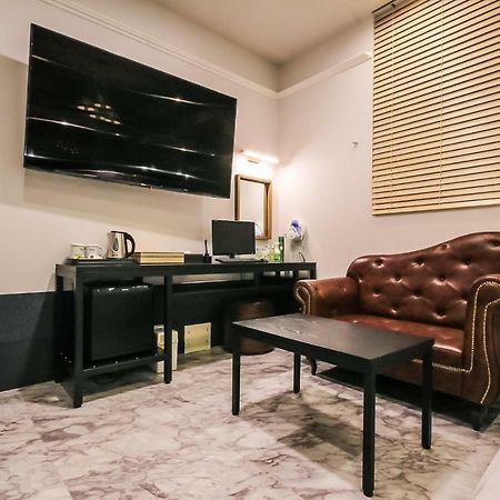 Hotel Seowa Gimhae Bagian luar foto