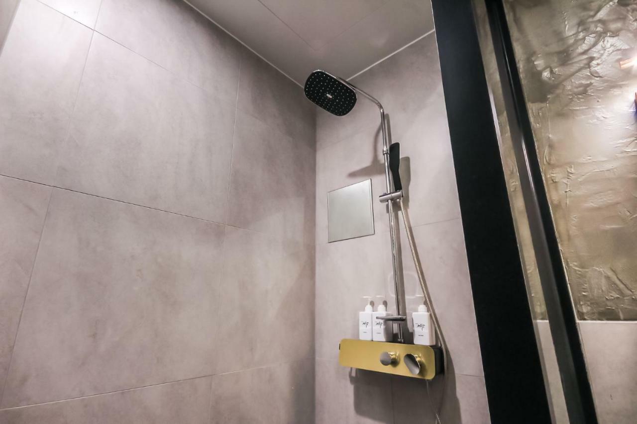Hotel Seowa Gimhae Bagian luar foto