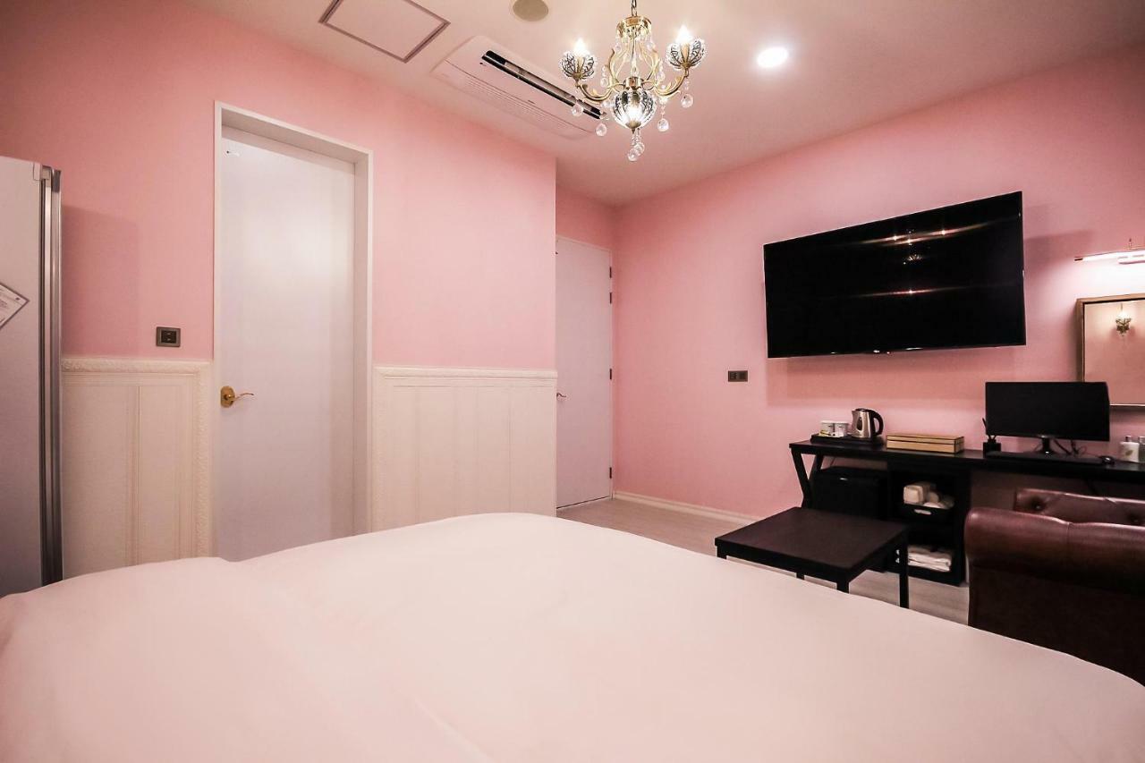 Hotel Seowa Gimhae Bagian luar foto