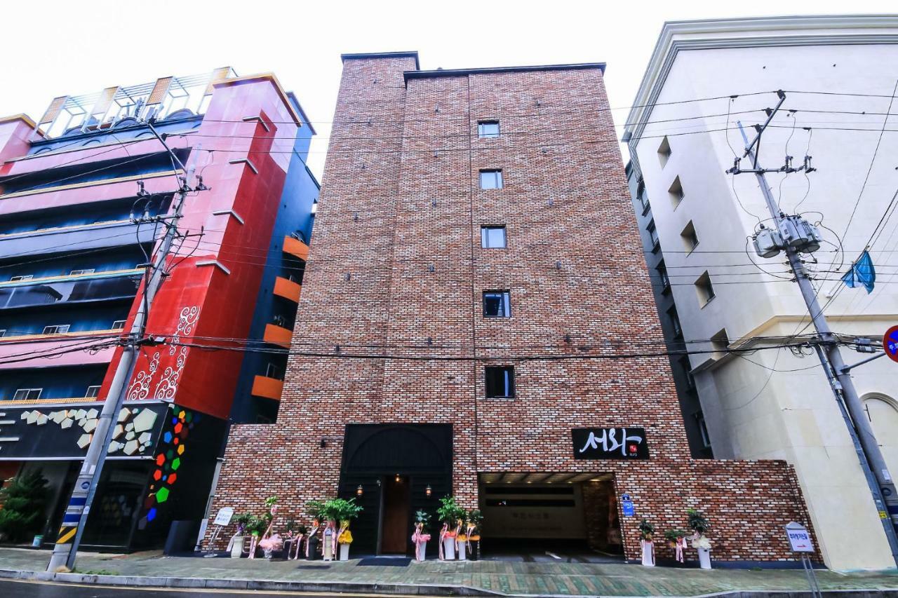 Hotel Seowa Gimhae Bagian luar foto